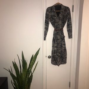 Elemente Clemente Gray and Black Dress